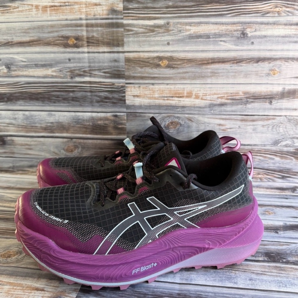 ASICS Black and Purple Women's Trail Running Shoes